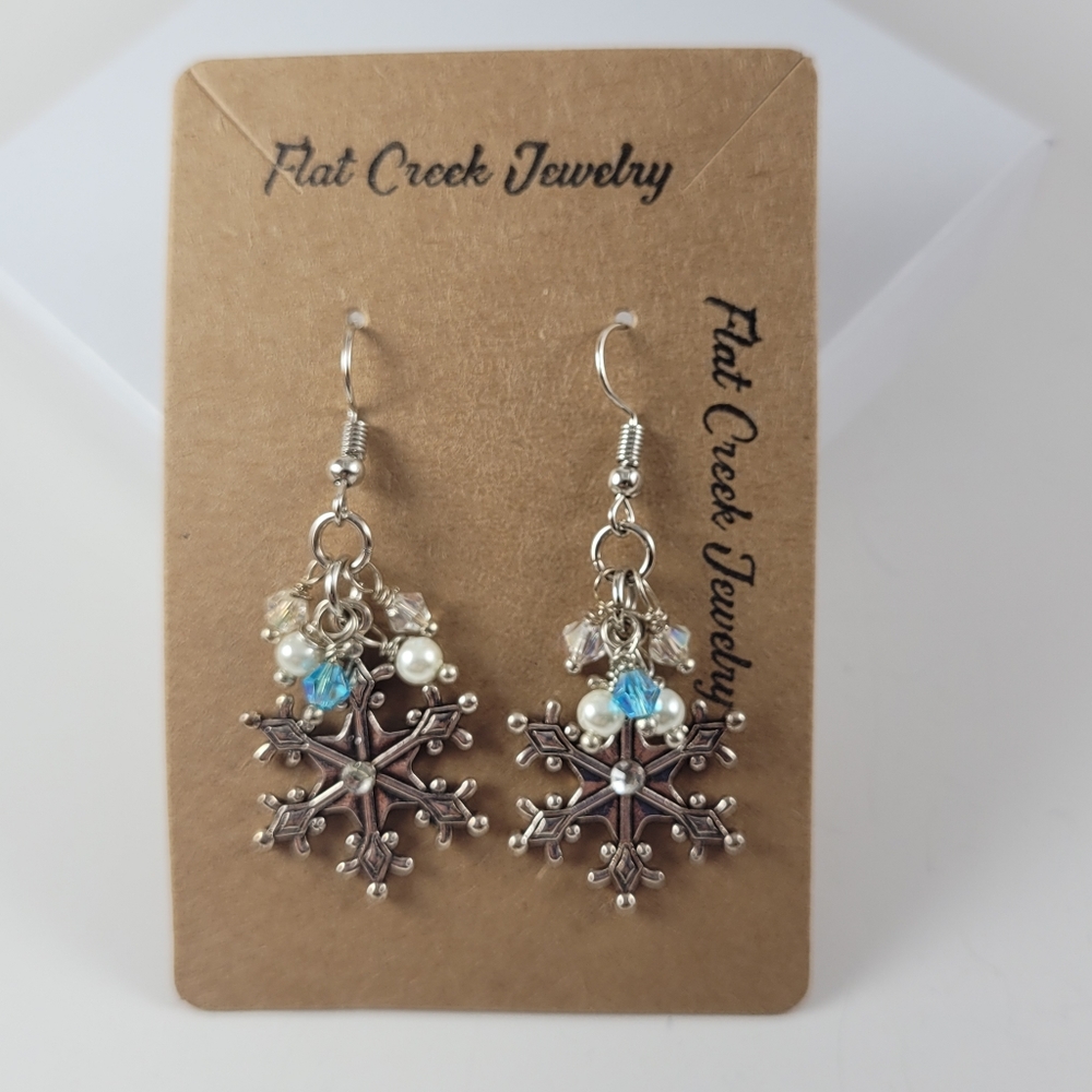 Snowflake Holiday Charm Silver Metal Dangle Earrings - Picture 3 of 4